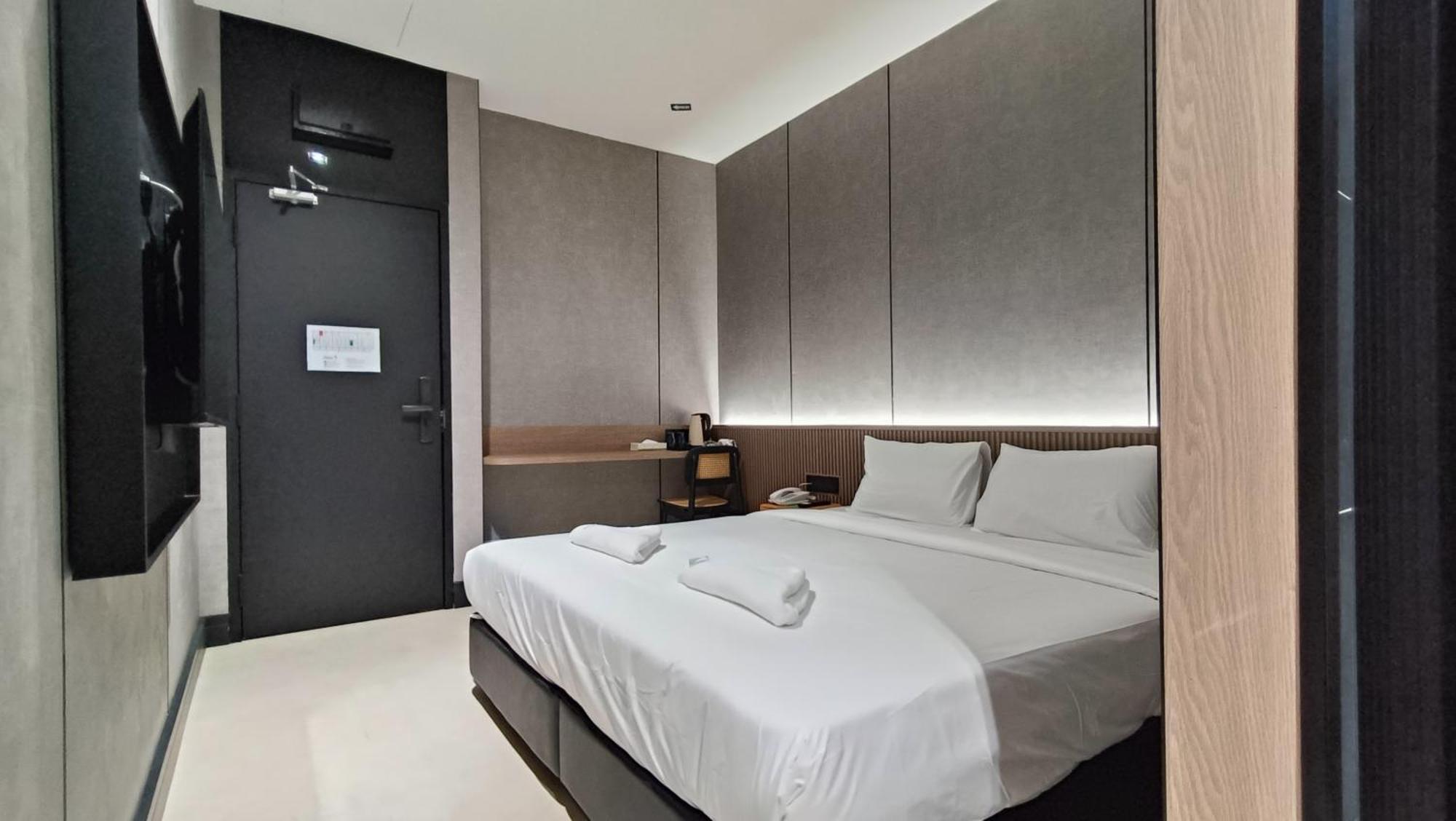 Urban Inn, Serai Wangi Padang Serai Bagian luar foto