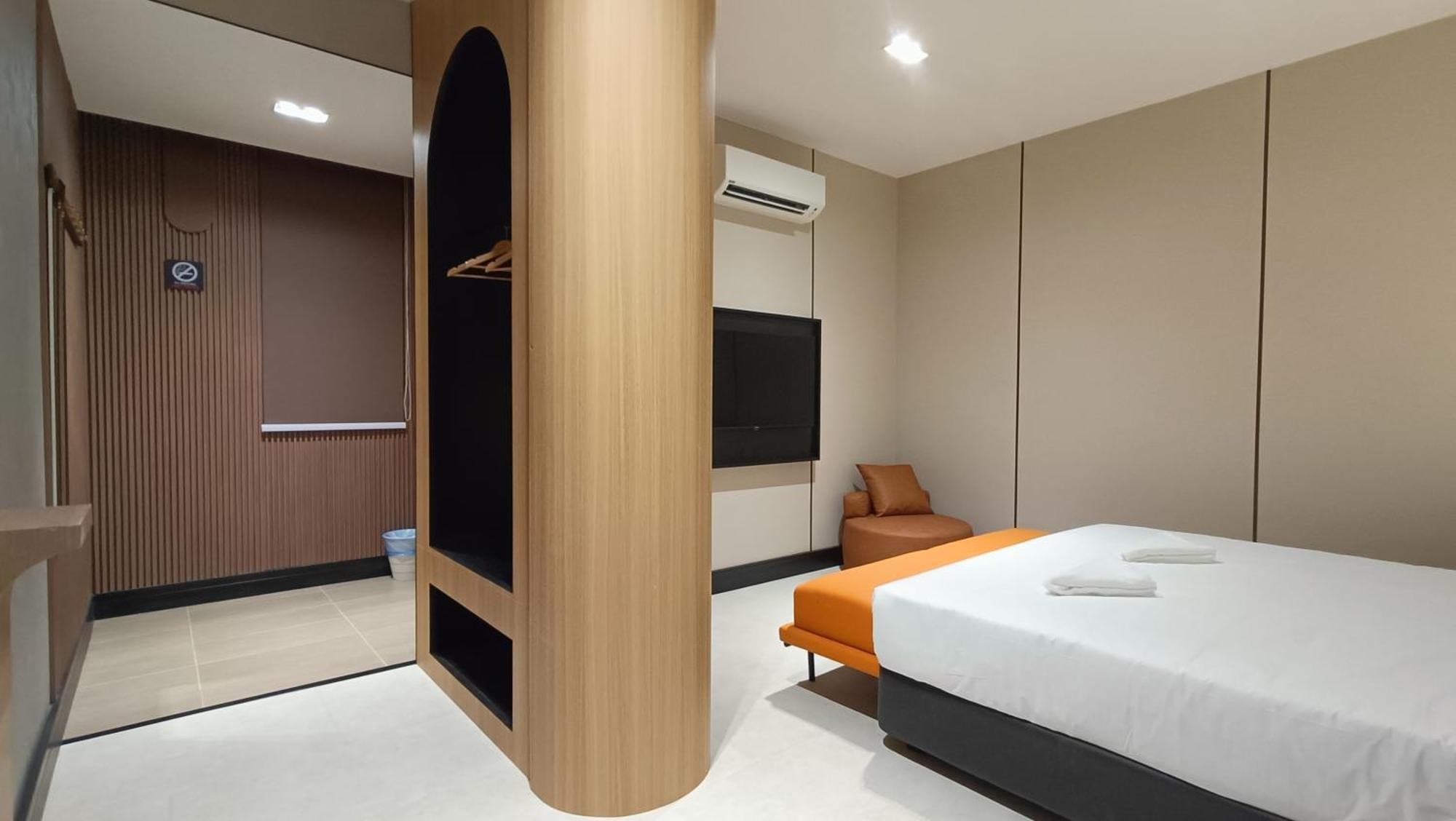Urban Inn, Serai Wangi Padang Serai Bagian luar foto
