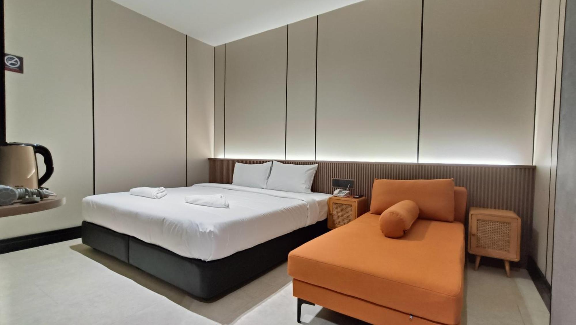 Urban Inn, Serai Wangi Padang Serai Bagian luar foto
